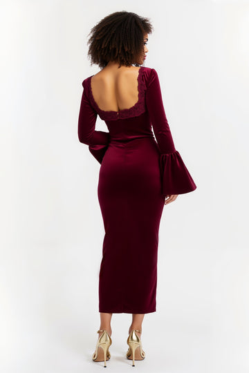 Robe longue de vacances bordeaux à col carré fourreau dentelle
